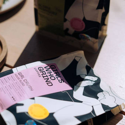 Coffee, Girl Crush blend. El Salvador & Brazil.: Wholebean / 250g