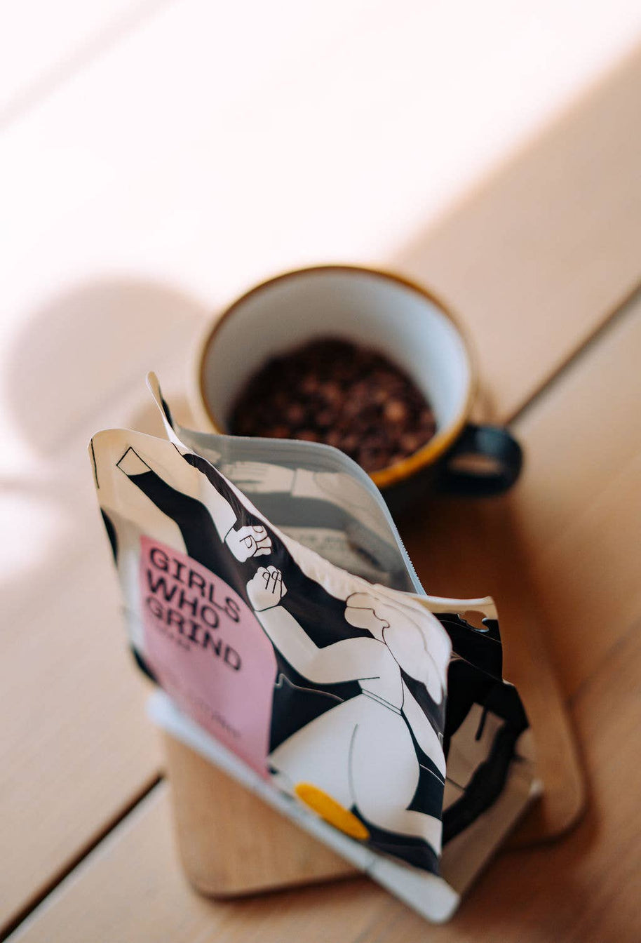 Girl Crush — El Salvador & Brazil Espresso Blend, 250g — product detail view 9