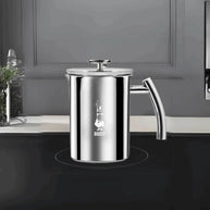 Bialetti Manual Milk Frother — product detail view 5