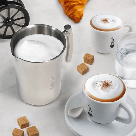 Bialetti Manual Milk Frother — product detail view 2